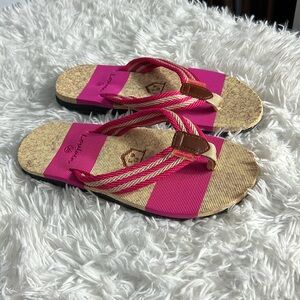 Louluen New Without Box Fuchsia Pink Flip Flop Sandals EUR 39 US 8-8.5